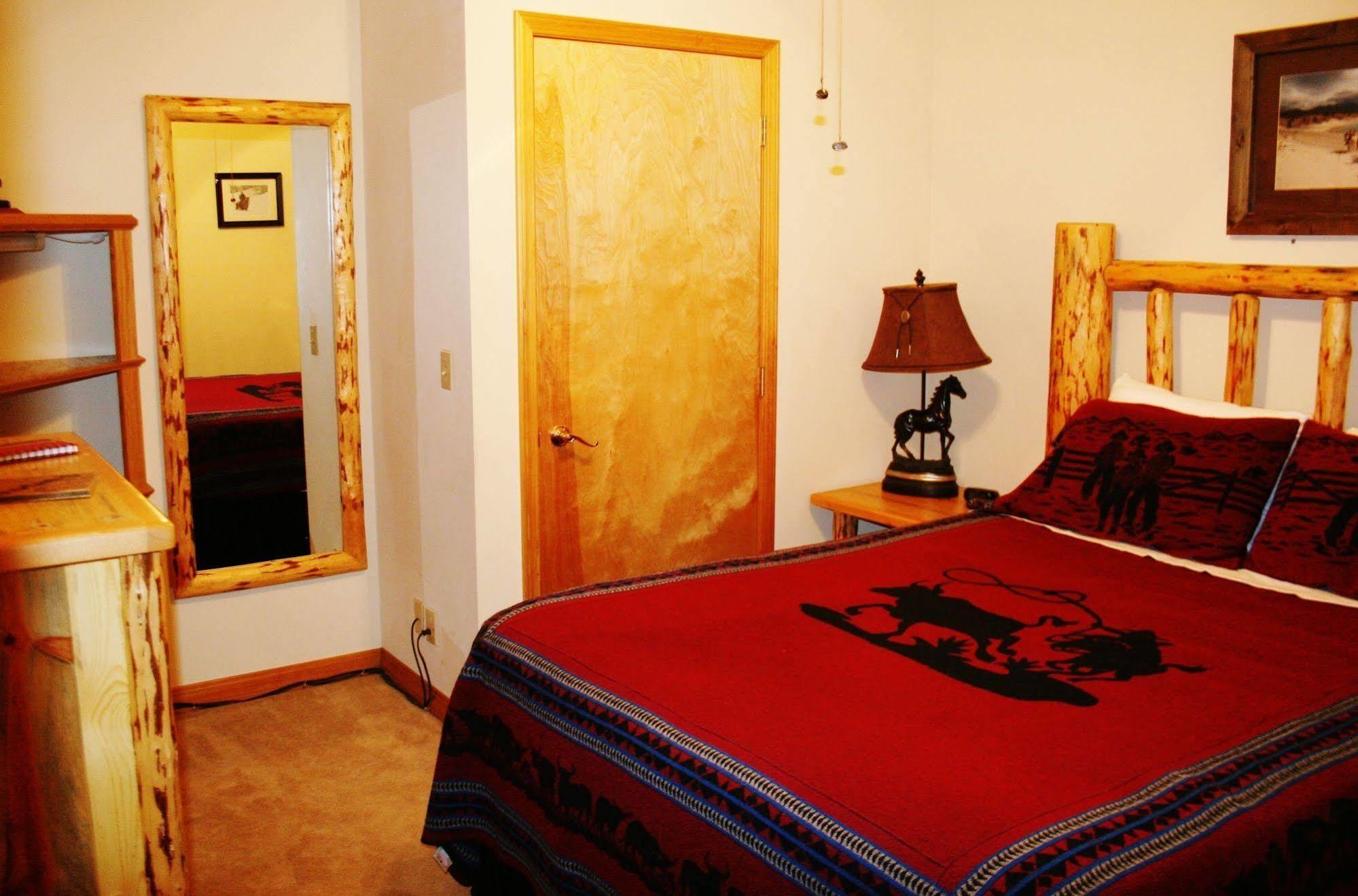 Вилла Bar W Guest Ranch Уайтфиш Экстерьер фото